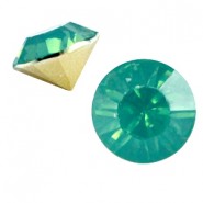 Basic Puntsteen SS39 Turmaline green opal